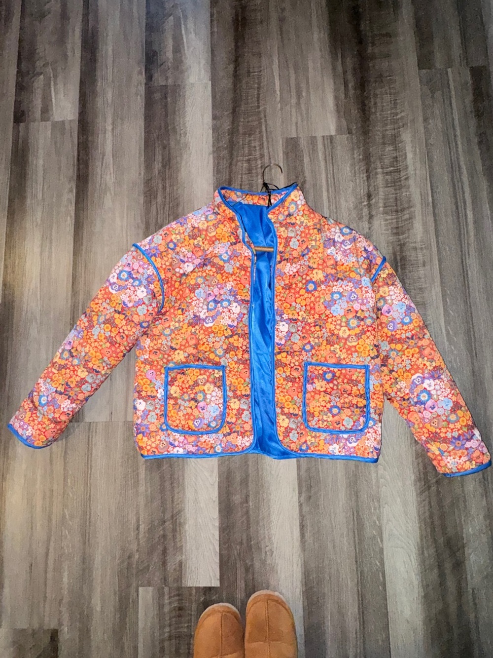 SHEIN Orange Floral Quilted Jacket with Blue Trim